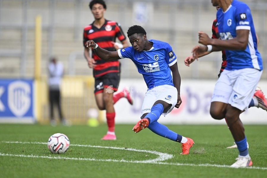 Jong Genk's Djoully Nzoko pictured during a soccer match between Jong Genk (U21) and RFC Seraing, Saturday 19 September 2026 in Genk, on day 6 of the 2026-2027 'Challenger Pro League' 1B second division of the Belgian championship