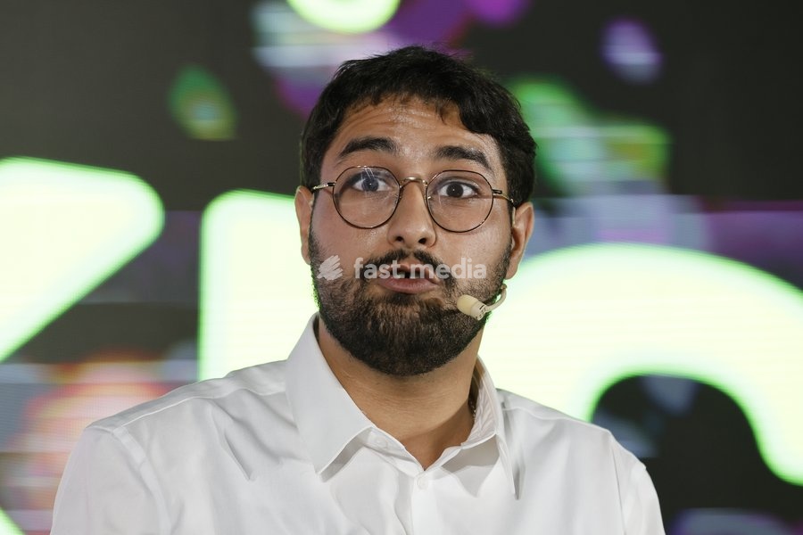 Groen chairman Aimen Horch delivers a speech at the Kick-Off event and start of the new political year of Flemish ecologist party Groen, on Saturday 19 September 2026 in Mechelen