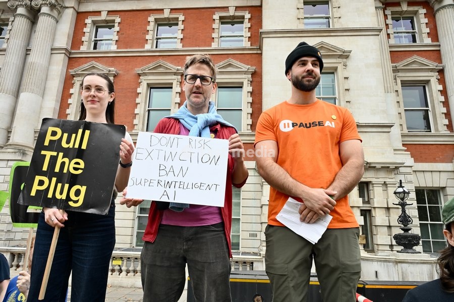 London, UK. Emergency AI Protest : Organized by activists targeting Big Tech and government policies. Outside the Dept for Business, Innovation, Science & Trade ( Old Admiralty Building)
