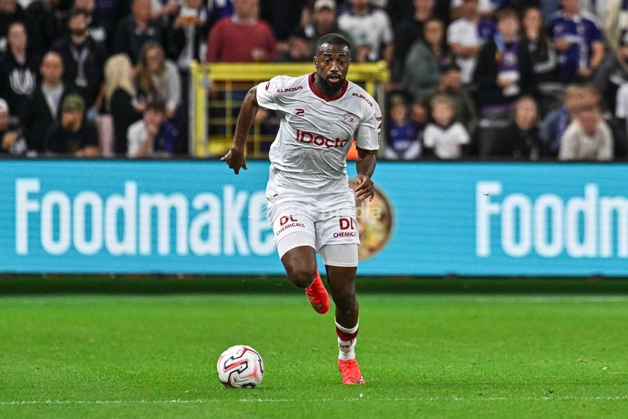 Essevee's Salim Diakite pictured in action during a soccer match between RSC Anderlecht and SV Zulte Waregem, Saturday 19 September 2026 in Brussels, on day 7 of the 2026-2027 'Jupiler Pro League' first division of the Belgian championship