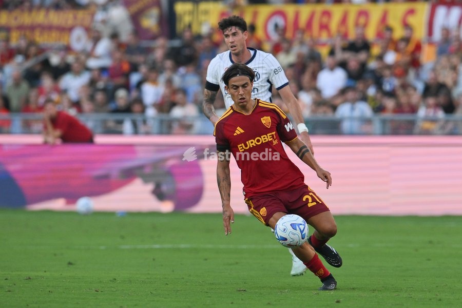 Paulo Dybala of Roma seen in action during the match of Serie A Enilive Football Match between Roma vs Inter at the Olimpico Stadium on 19 September 2026 in Rome, Lazio, Italy. Roma vs Inter 2-2