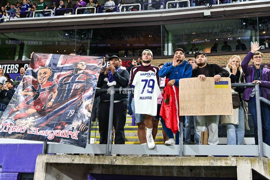 Anderlecht's supporters pictured after a soccer match between RSC Anderlecht and SV Zulte Waregem, Saturday 19 September 2026 in Brussels, on day 7 of the 2026-2027 'Jupiler Pro League' first division of the Belgian championship