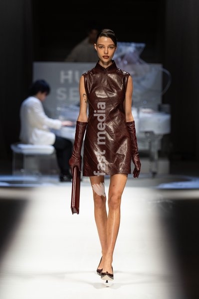LONDON, ENGLAND - SEPTEMBER 19: A model walks the runway at the Hu Bing Selects: Urban Grace show during London Fashion Week 2026 on September 19, 2026 in London, England