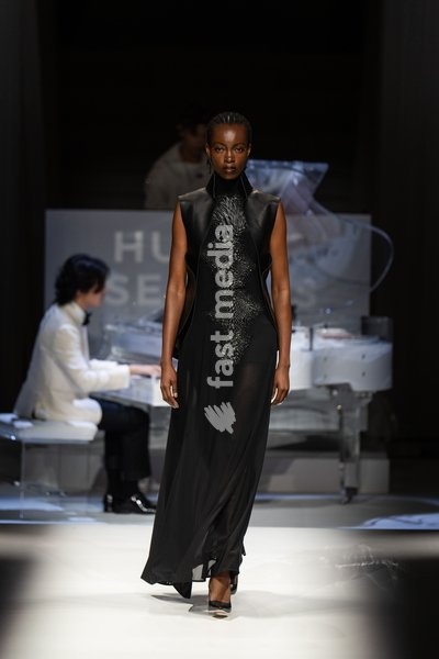 LONDON, ENGLAND - SEPTEMBER 19: A model walks the runway at the Hu Bing Selects: Urban Grace show during London Fashion Week 2026 on September 19, 2026 in London, England