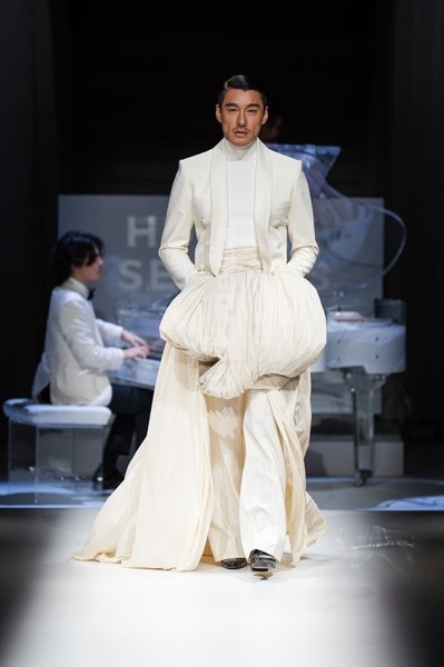 LONDON, ENGLAND - SEPTEMBER 19: A model walks the runway at the Hu Bing Selects: Urban Grace show during London Fashion Week 2026 on September 19, 2026 in London, England