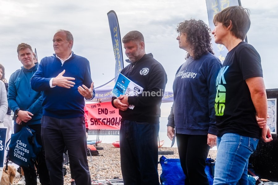 Sir Ed Davey, Current Liberal Democrat Leader, Mp For Kingston And Surbiton joins a beach clean during the Liberal Democrat Autumn Conference 2026 on Sunday 20 September 2026 at Brighton Beach, Brighton. Sir Ed Davey Joins Surfers Against Sewage, Marine Conservation Society, Rewilding Britain And…