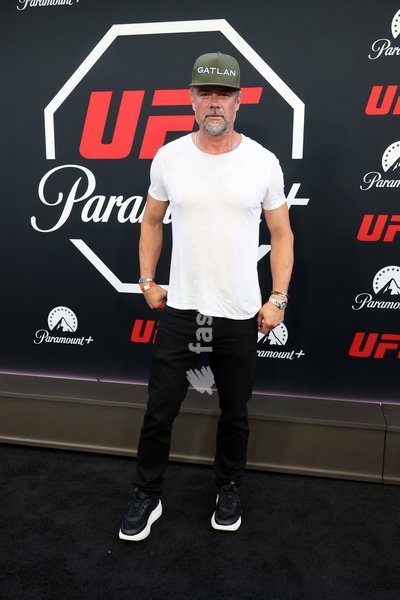 19 September 2025 - Los Angeles, California - Josh Duhamel. Attend UFC 331 Van vs. Pantoja 2 held at the Crypto.com Arena