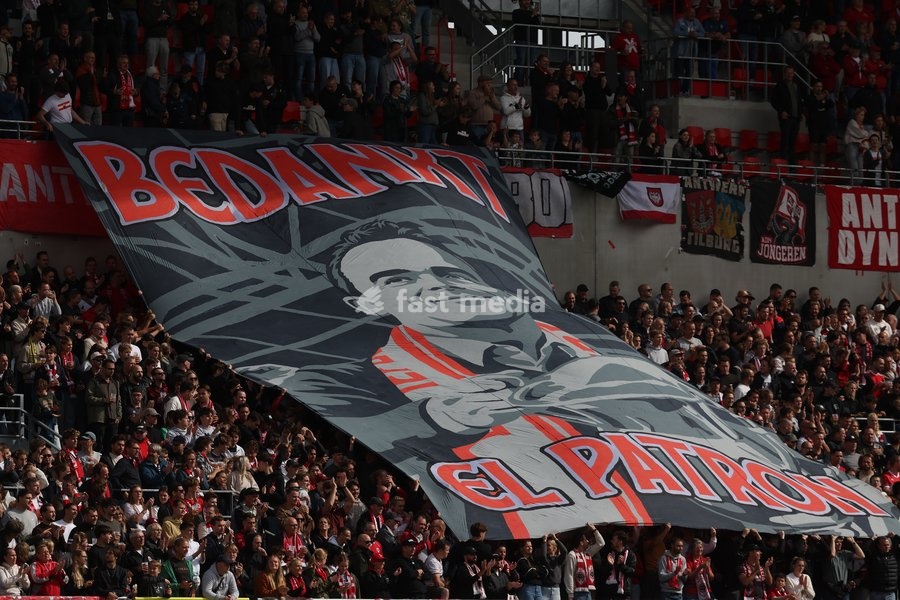 Outgoing director of football Marc Overmars is honored at the start of a soccer match between Royal Antwerp FC and Royale Union Saint-Gilloise, Sunday 20 September 2026 in Antwerp, on day 7 of the 2026-2027 'Jupiler Pro League' first division of the Belgian championship