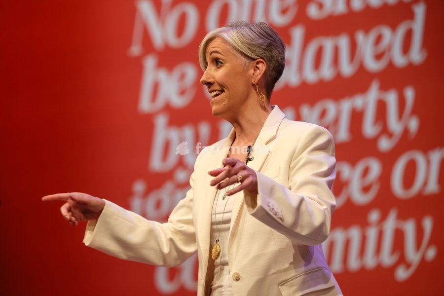 Liberal Democrat Treasury Spokesperson Daisy Cooper MP delivers her keynote speech at the Liberal Democrat Autumn Conference, Brighton, UK, on 20 September 2026. Cooper unveiled a 30-page plan titled Get Britain Growing Again, warning that economic growth is being held back by a computer says no…