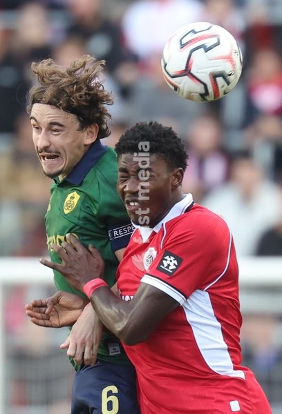 Union's Kamiel Van De Perre and Antwerp's Luis Narh fight for the ball during a soccer match between Royal Antwerp FC and Royale Union Saint-Gilloise, Sunday 20 September 2026 in Antwerp, on day 7 of the 2026-2027 'Jupiler Pro League' first division of the Belgian championship