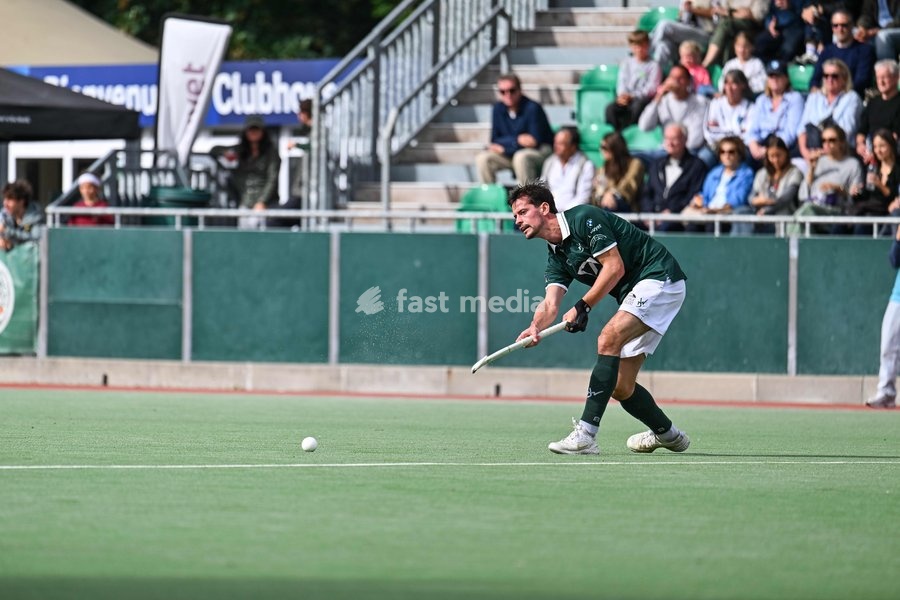 WatDuck's Tommy Willems pictured during a hockey game between Waterloo Ducks and Braxgata, Sunday 20 September 2026 in Waterloo, on day 1 of the Belgian first division hockey championship