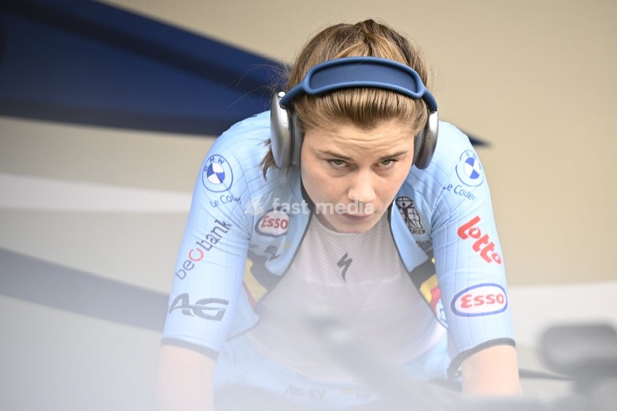 Belgium's Lotte Kopecky pictured at a warm-up ahead of the women's elite individual time trial race (39,2km) at the cycling UCI Road World Championship, in Montreal, Canada, Sunday 20 September 2026