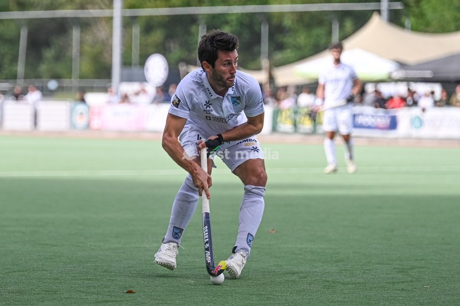 Braxgata's Arthur Van Doren pictured during a hockey game between Waterloo Ducks and Braxgata, Sunday 20 September 2026 in Waterloo, on day 1 of the Belgian first division hockey championship