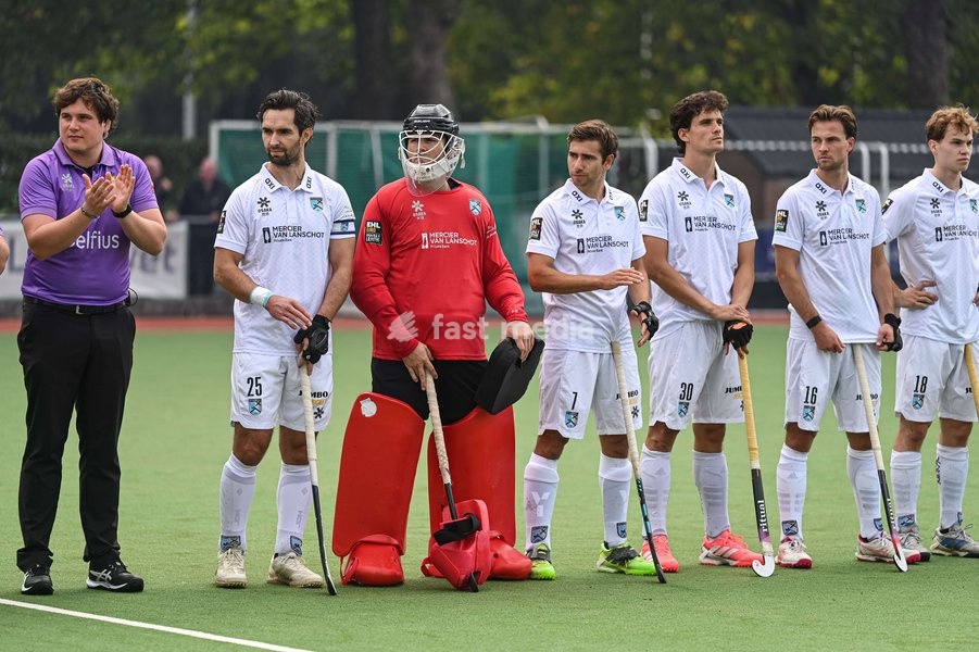 Braxgata's Loick Luypaert ; Braxgata's Loic Van Doren ; Braxgata's Thibeaut Stockbroekx ; Braxgata's Tobias Biekens ; Braxgata's Harry Van Bavel and Braxgata's Victor Desmet pictured during a hockey game between Waterloo Ducks and Braxgata, Sunday 20 September 2026 in Waterloo, on day 1 of the…