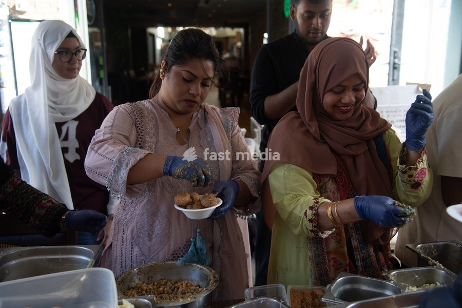 Street vendors make sev puri at the Annual Brick lane Festival 2026 in Brick Lane, London, England, UK on Sunday 20 September, 2026