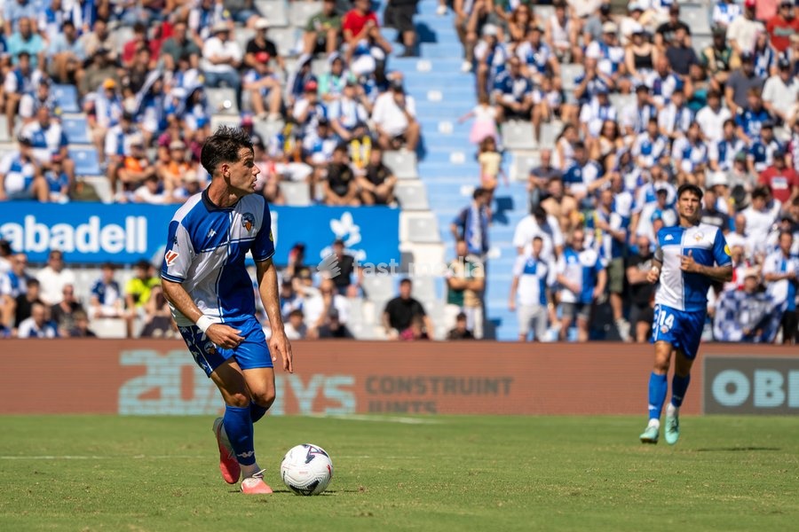 Ton Ripoll i Solera Of CE Sabadell during La liga Hypermotion match between Real Oviedo At Nova Creu Alta, Sabadell, September 20