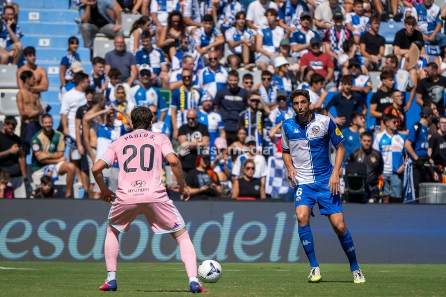 Edgar Gonzalez Of CE Sabadell during La liga Hypermotion match between Real Oviedo At Nova Creu Alta, Sabadell, September 20