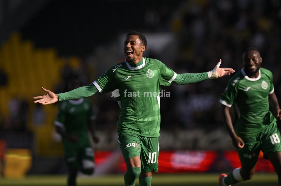 Virton's Paul Wade celebrates after scoring during a soccer match between KSC Lokeren and Royal Excelsior Virton, Sunday 20 September 2026 in Lokeren, on day 6 of the 2026-2027 'Challenger Pro League' 1B second division of the Belgian championship