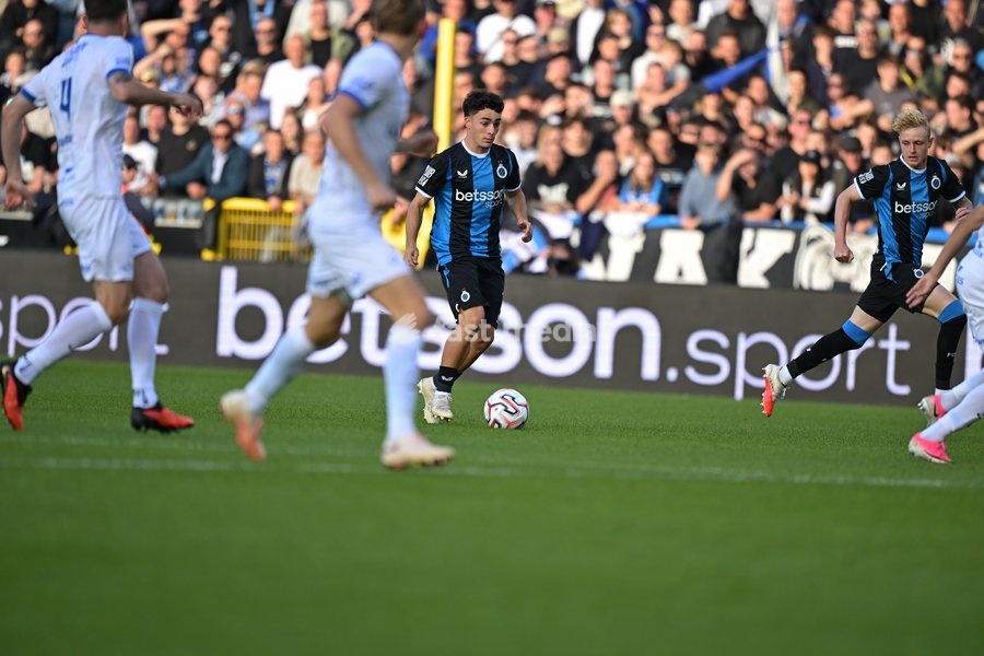 Club's Jan Virgili is pictured in action during a soccer match between Club Brugge KV and KRC Genk, Sunday 20 September 2026 in Brugge, on day 7 of the 2026-2027 'Jupiler Pro League' first division of the Belgian championship