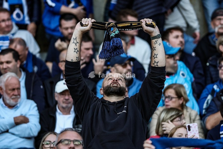 Club's supporters pictured at the start of a soccer match between Club Brugge KV and KRC Genk, Sunday 20 September 2026 in Brugge, on day 7 of the 2026-2027 'Jupiler Pro League' first division of the Belgian championship
