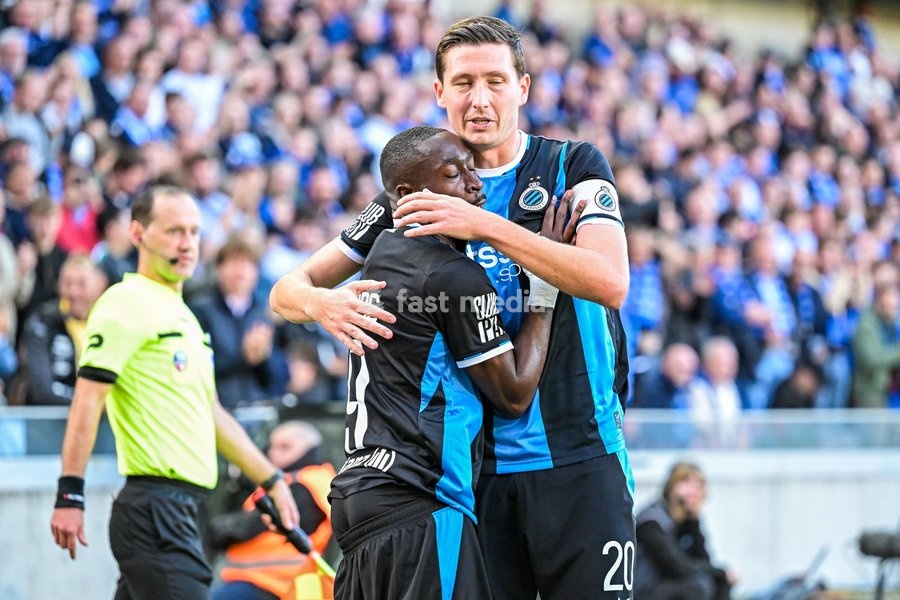 Club's Carlos Forbs and Club's Hans Vanaken celebrates after scoring during a soccer match between Club Brugge KV and KRC Genk, Sunday 20 September 2026 in Brugge, on day 7 of the 2026-2027 'Jupiler Pro League' first division of the Belgian championship