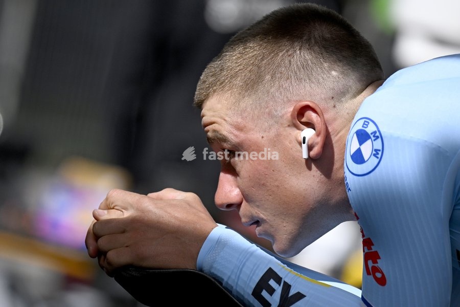 Belgium's Remco Evenepoel pictured during the warming-up before the men's elite individual time trial race (39,2km) at the cycling UCI Road World Championship, in Montreal, Canada, Sunday 20 September 2026