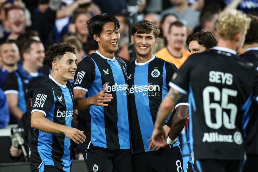 Club's Lee Hanbeom celebrates after scoring during a soccer match between Club Brugge KV and KRC Genk, Sunday 20 September 2026 in Brugge, on day 7 of the 2026-2027 'Jupiler Pro League' first division of the Belgian championship