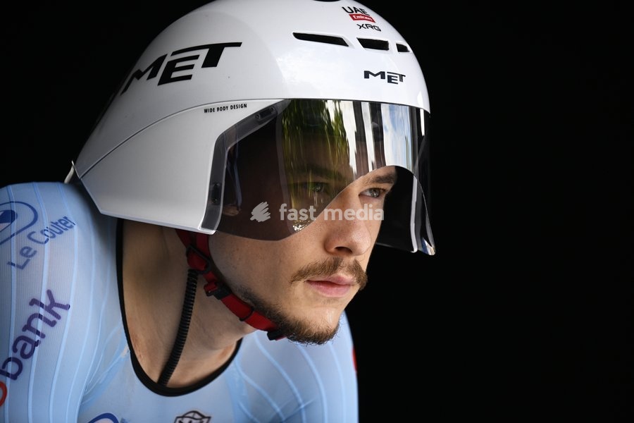 Belgium's Rune Herregodts pictured at the start of the men's elite individual time trial race (39,2km) at the cycling UCI Road World Championship, in Montreal, Canada, Sunday 20 September 2026
