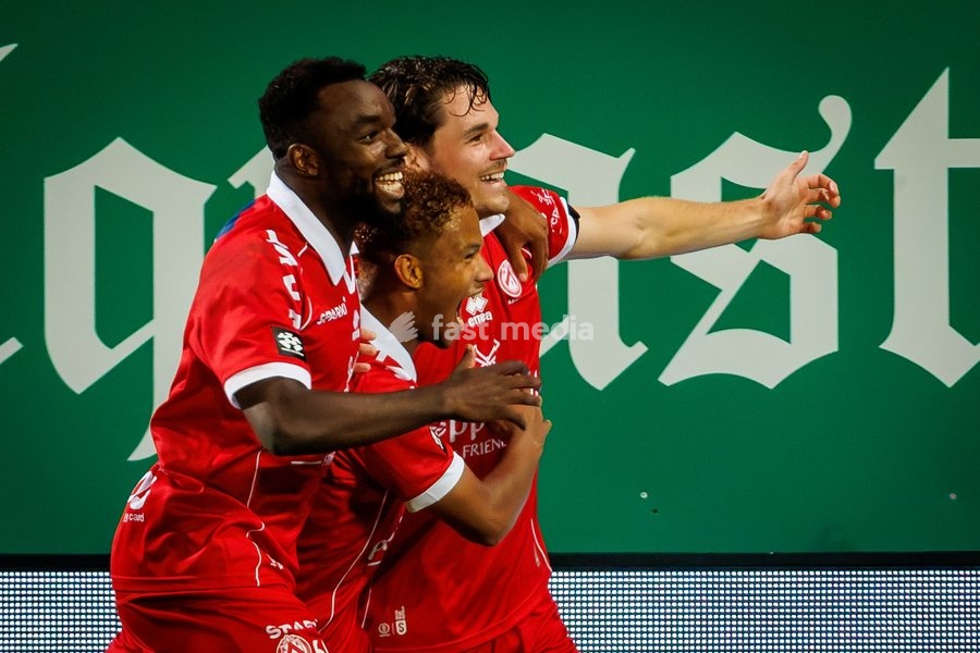 Kortrijk's Jamie Roche celebrate after scoring during a soccer match between KV Kortrijk and SK Beveren, Sunday 20 September 2026 in Kortrijk, on day 7 of the 2026-2027 'Jupiler Pro League' first division of the Belgian championship