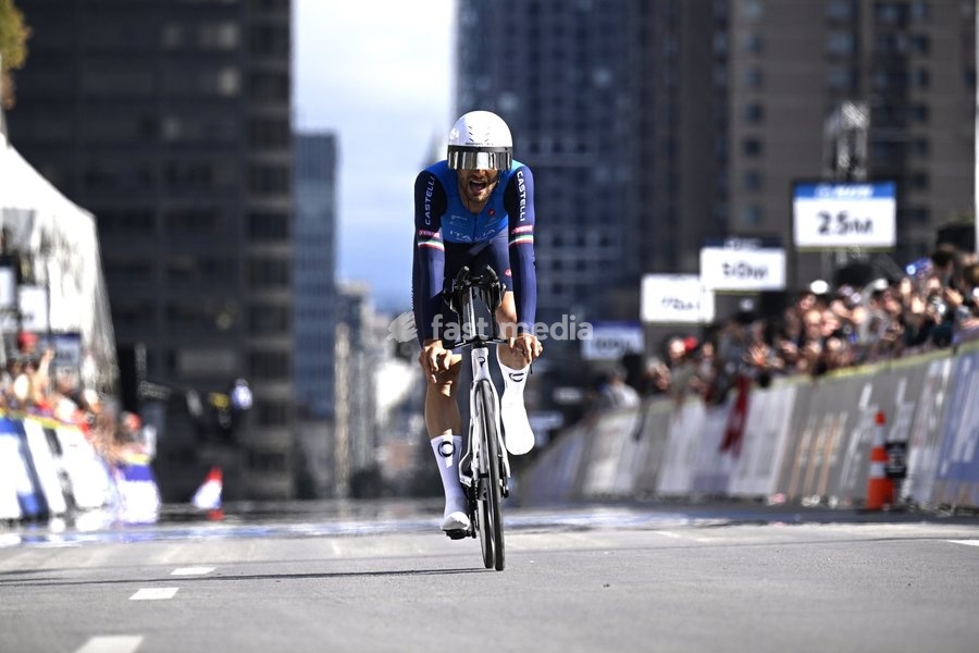 Italy's Filippo Ganna pictured in action during the men's elite individual time trial race (39,2km) at the cycling UCI Road World Championship, in Montreal, Canada, Sunday 20 September 2026