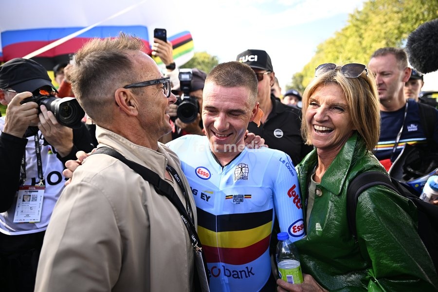 Belgian Remco Evenepoel and his parents Patrick and Ragna celebrate the victory after the arrival of the men's elite individual time trial race (39,2km) at the cycling UCI Road World Championship, in Montreal, Canada, Sunday 20 September 2026