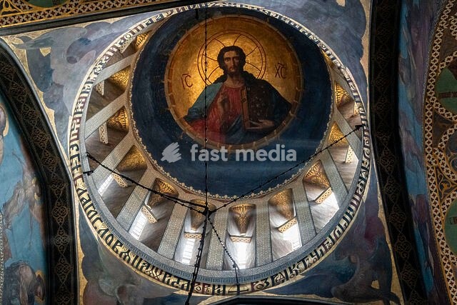 Christ Pantocrator (the Almighty) fresco on the dome, Sioni Cathedral (Dormition of the Theotokos), Orthodox, Tbilisi, Georgia
