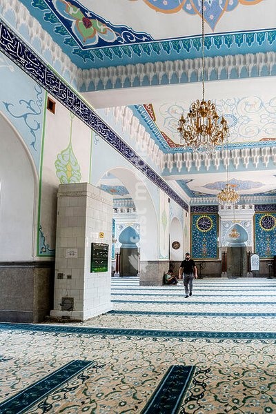Interior and prayer hall, Jumah Mosque, Tbilisi, Georgia, Asia