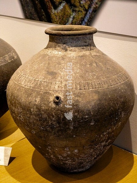 Churn, clay, 2nd century BC, Uplistsikhe, near Gori, in the Shida Kartli region, Georgia