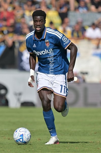 Assane Diao of Como seen in action during the match of Serie A Enilive Football Match between Frosinone vs Como at the Benito Stirpe Stadium on 20 September 2026 in Frosinone, Lazio. Frosinone vs Como 2-0