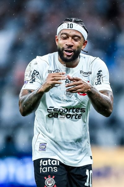September 20, 2026, São Paulo, São Paulo, Brazil: SÃO PAULO (SP), BRAZIL – SEPTEMBER 20: Corinthians player Memphis Depay during the match between Corinthians and Fluminense, part of the 2026 Brazilian Championship, at Neo Química Arena in São Paulo (SP), Brazil, on Sunday, September 20, 2026