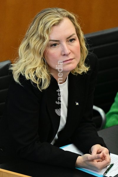 Brussels region State Secretary Audrey Henry pictured during a plenary session of the Brussels Parliament in Brussels, Monday 21 September 2026. Today is the so-called Rentree, the first plenary session after the summer holidays