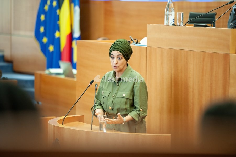 Ecolo Farida Tahar pictured during a plenary session of the Brussels Parliament in Brussels, Saturday 20 September 2025. Today is the so-called Rentree, the first plenary session after the summer holidays