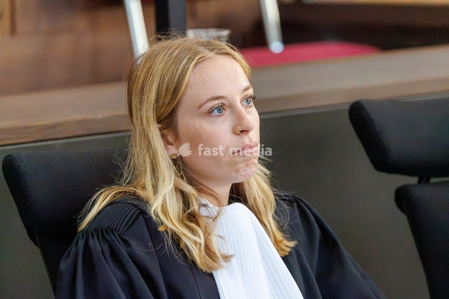 lawyer Hannah Laureyns pictured during the composition of the jury for the trial of C. Vanhaverbeke (48), who is facing charges of double murder and attempted murder, before the Assize Court of West-Flanders Province in Brugge, on Monday 21 September 2026