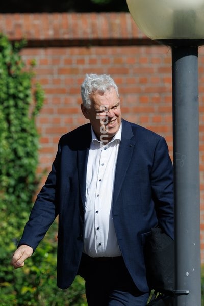 Lawyer Kris Vincke arrives for the composition of the jury for the trial of C. Vanhaverbeke (48), who is facing charges of double murder and attempted murder, before the Assize Court of West-Flanders Province in Brugge, on Monday 21 September 2026
