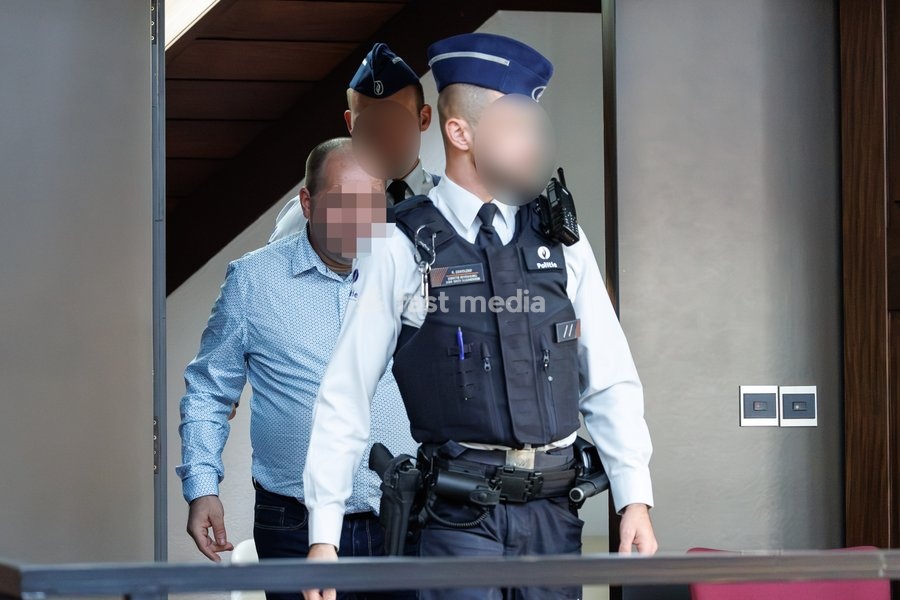 the accused Chris Vanhaverbeke pictured during the composition of the jury for the trial of C. Vanhaverbeke (48), who is facing charges of double murder and attempted murder, before the Assize Court of West-Flanders Province in Brugge, on Monday 21 September 2026