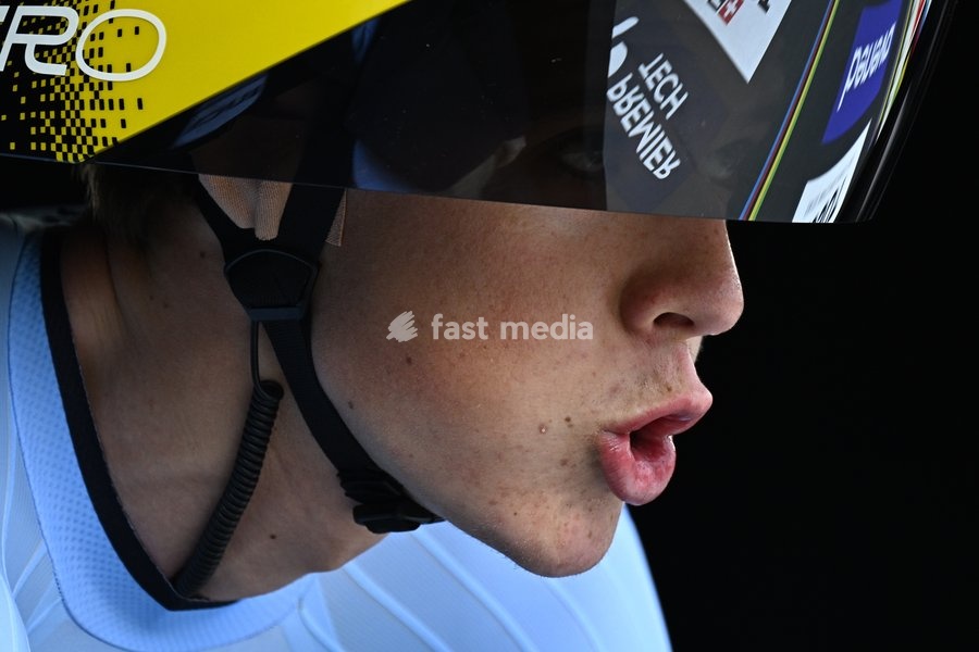 Belgian Matisse Van Kerckhove pictured at the start of the men's U23 individual time trial race (31,3km) at the cycling UCI Road World Championship, in Montreal, Canada, Monday 21 September 2026
