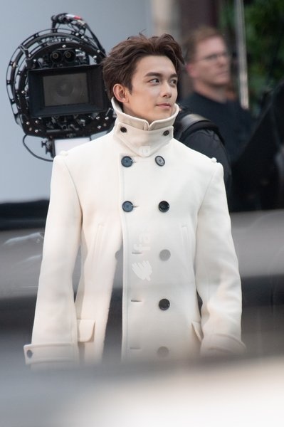 Burberry Brand Ambassador Wu Lei attends Burberry's SS27 Runway Show during London Fashion Week at Chelsea College of Arts, London, England, UK on Monday 21 September, 2026