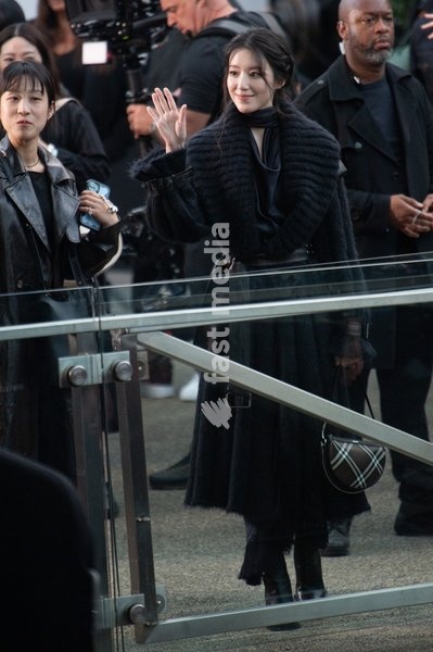 Taiwanese singer Shuhua (Yeh Shu Hua) attends Burberry's SS27 Runway Show during London Fashion Week at Chelsea College of Arts, London, England, UK on Monday 21 September, 2026
