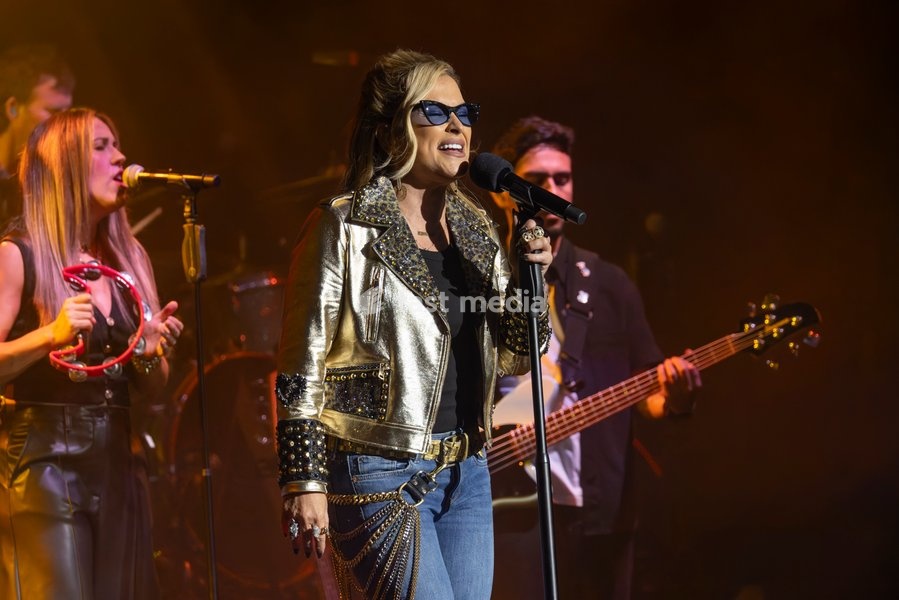Anastacia performs at Manchester Apollo, Manchester, England, 21st September 2026