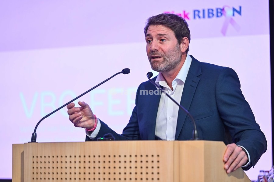 FOCUS COVERAGE, DISTRIBUTION REQUESTED TO BELGA Medi-Market CEO Cédric Antoine delivers a speech during a press conference of the 'Pink Ribbon' Breast Cancer awareness organization at the VBO / FEB Federation of Enterprises, on Tuesday 22 September 2026 in Brussels