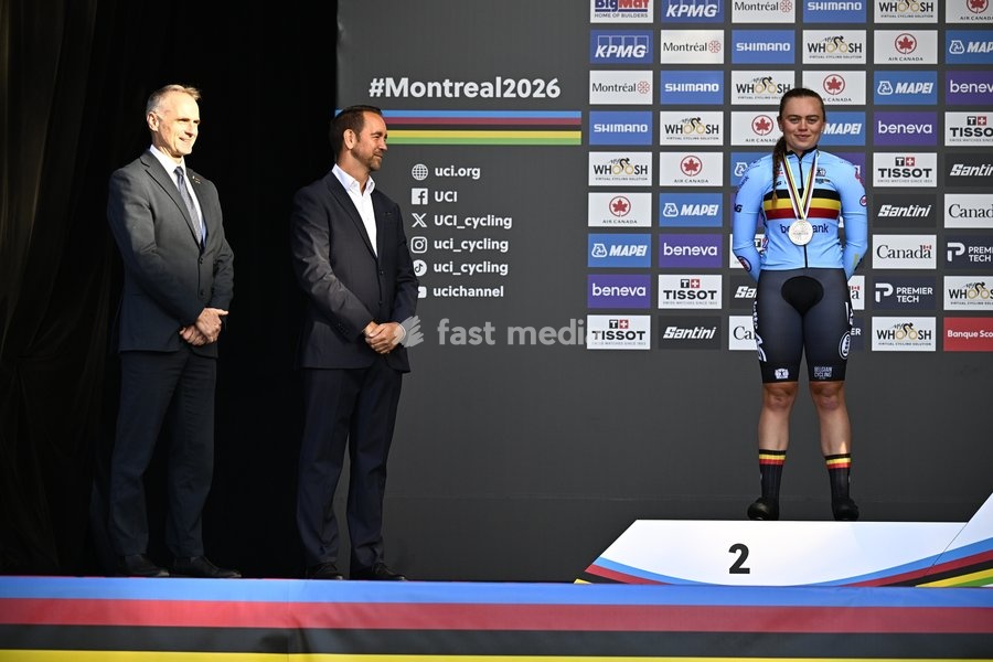 Silver medalist Belgian Yana Decruyenaere celebrates on the podium of the women's Junior individual time trial race (10,07 km) at the cycling UCI Road World Championship, in Montreal, Canada, Tuesday 22 September 2026