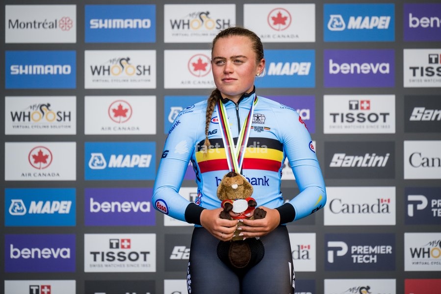 Belgian Yana Decruyenaere , winner of the silver medal pictured on the podium of the women's Junior individual time trial race (10,07 km) at the cycling UCI Road World Championship, in Montreal, Canada, Tuesday 22 September 2026
