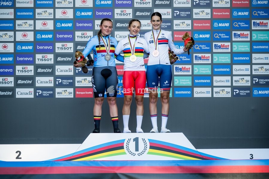 Belgian Yana Decruyenaere , winner of the silver medal pictured on the podium of the women's Junior individual time trial race (10,07 km) at the cycling UCI Road World Championship, in Montreal, Canada, Tuesday 22 September 2026