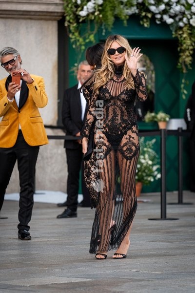 Heidi Klum arrives at Vogue world show during the Milan Fashion Week - Womenswear Spring/Summer 2027 in Milan, Italy, on 22 September 2026